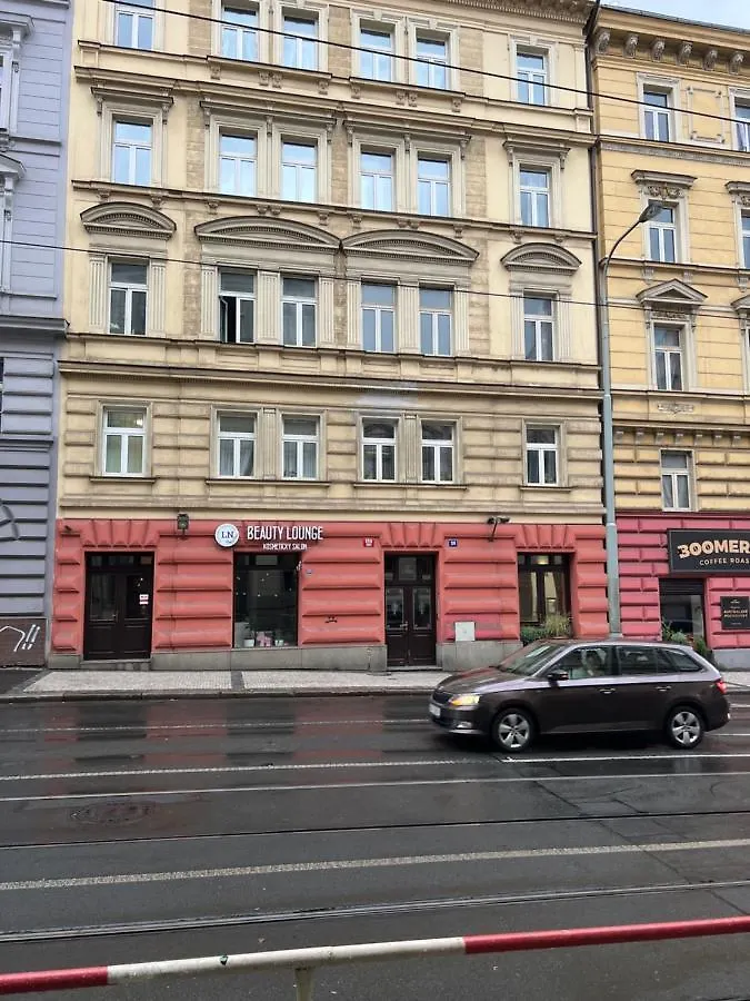 Residence Ai Due Mondi Prague Apartment