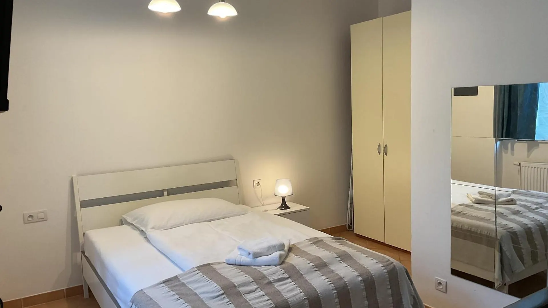 Residence Ai Due Mondi Πράγα Τσεχία